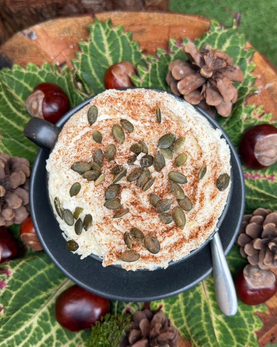ProjectCoffeeUK's tweet photo. Our Pumpkin Spiced Latte is back! 🎃🧡
You know it's officially autumn when this is back on the menu. Rich espresso, silky smooth milk, pumpkin spice syrup, topped with pumpkin cream, toasted pumpkin seeds, and a sprinkle of cinnamon.

#TadpoleGardenVillage #Swindon https://t.co/8ad5vZXWVY