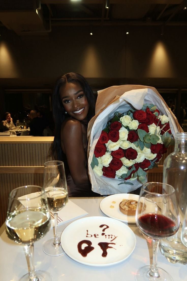 Datsme147's tweet photo. Girlfriend proposals🥹😩❤️ https://t.co/ZFzgEXX0d3