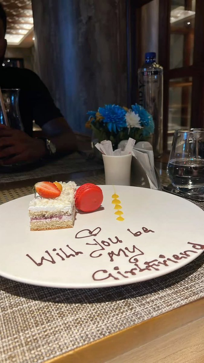 Datsme147's tweet photo. Girlfriend proposals🥹😩❤️ https://t.co/ZFzgEXX0d3