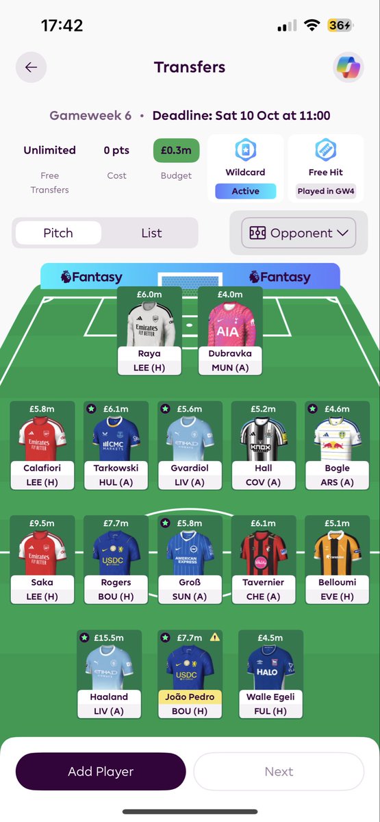 TCourcha's tweet photo. @FPL_TomHadley How do I get that third striker in Tom? Really unsure about who to take out?! https://t.co/q8b2hSelBS