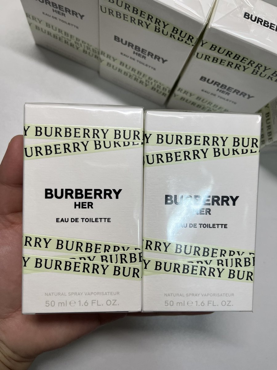 SenoritaShop1's tweet photo. ราคาเท 🔥
Burberry her EDT 50 ml กล่องซีล
💗1,590 ส่งฟรี มี4
ราคาดีกว่าทุกล๊อตต
#Dior #น้ำหอมแท้ #รีวิวน้ำหอม #ลิปDior #ถูกและดี
#ส่งต่อเสื้อผ้า
#คสอ #ส่งต่อ #ส่งต่อสกินแคร์ #เสื้อผ้ามือสอง #ส่งต่อคสอ #พร้อมส่ง #น้ำหอมก้นขวด #HowtoPerfect https://t.co/bK9vupDRAG