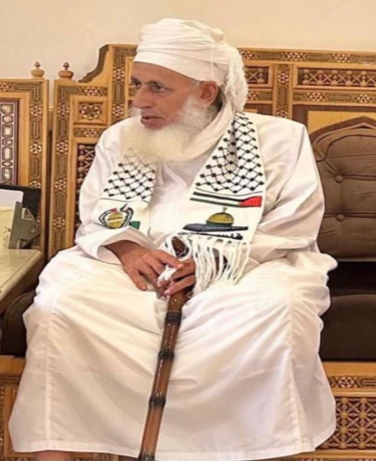 hamood_sal70553's tweet photo. @deryamuae حفظ الله الشيخ احمد بن حمد الخليلي https://t.co/2LzmDhIeY5