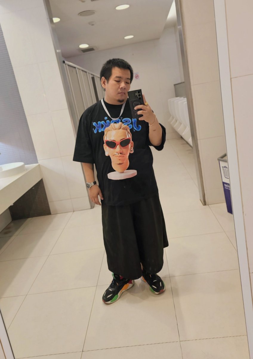 BiGPoMSuPeRCaR's tweet photo. เป็นไอ้อ้วนมันเหนื่อย

ไม่มีใครอยากนัด 5555555

#อุดร #อุดรธานี #อุดรทำถึง #อุดรในเมือง https://t.co/H0AgXGFebk