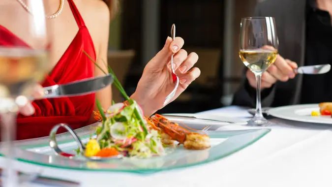 sflsg's tweet photo. 🍽️ Think eating at home is ALWAYS cheaper?

GOBankingRates shares 5 times when dining out can actually make financial sense — from avoiding food waste to stretching one meal into two. 💰

https://t.co/f505hS3Lmn

#SavingMoney #DiningOut https://t.co/LaSAOaFHet