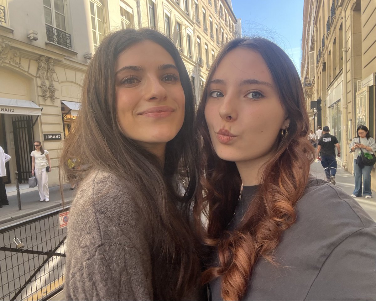 cassfavv tweet picture
