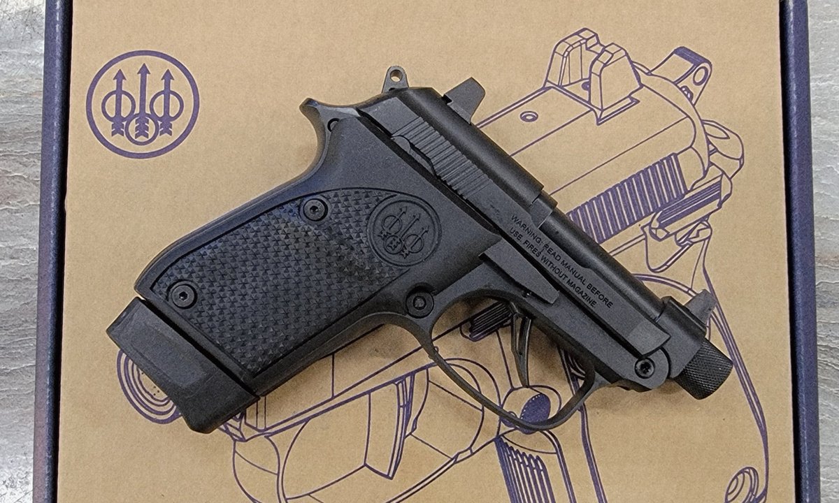 outdoors_deer's tweet photo. Beretta’s .22 LR Bobcat brings pocket‑sized confidence with classic style. Tip‑up barrel, snag‑free design, and smooth handling make it a perfect little companion for everyday carry or range fun.
#Beretta #22LR #Bobcat #Pistol #newarrivals https://t.co/k9qk2bnYeT