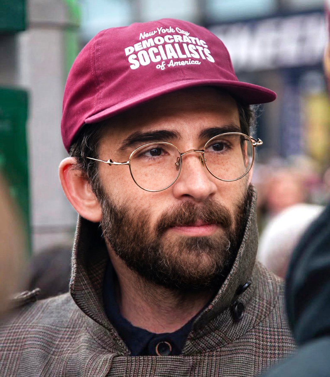 Popstonox's tweet photo. Hasan Piker has been named the #49 Most Powerful Person of 2026 by Vanity Fair

On a list including Elon Musk, Pope Leo XIV, AOC, and David Ellison, he is the only streamer and influencer https://t.co/AddloeJAxO