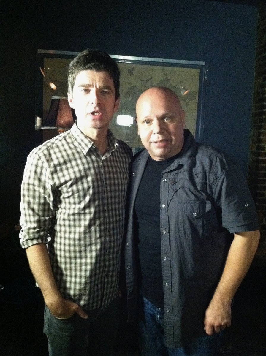 mattpinfield's tweet photo. Thank you to the lovely and amazing Doe Phillips who tour managed Oasis for many years and recently sent me this great candid picture of me and the great Noel Gallagher Noel Gallagher’s HFB. So many great memories of all the amazing shows and  interviews we’ve  done over the years.