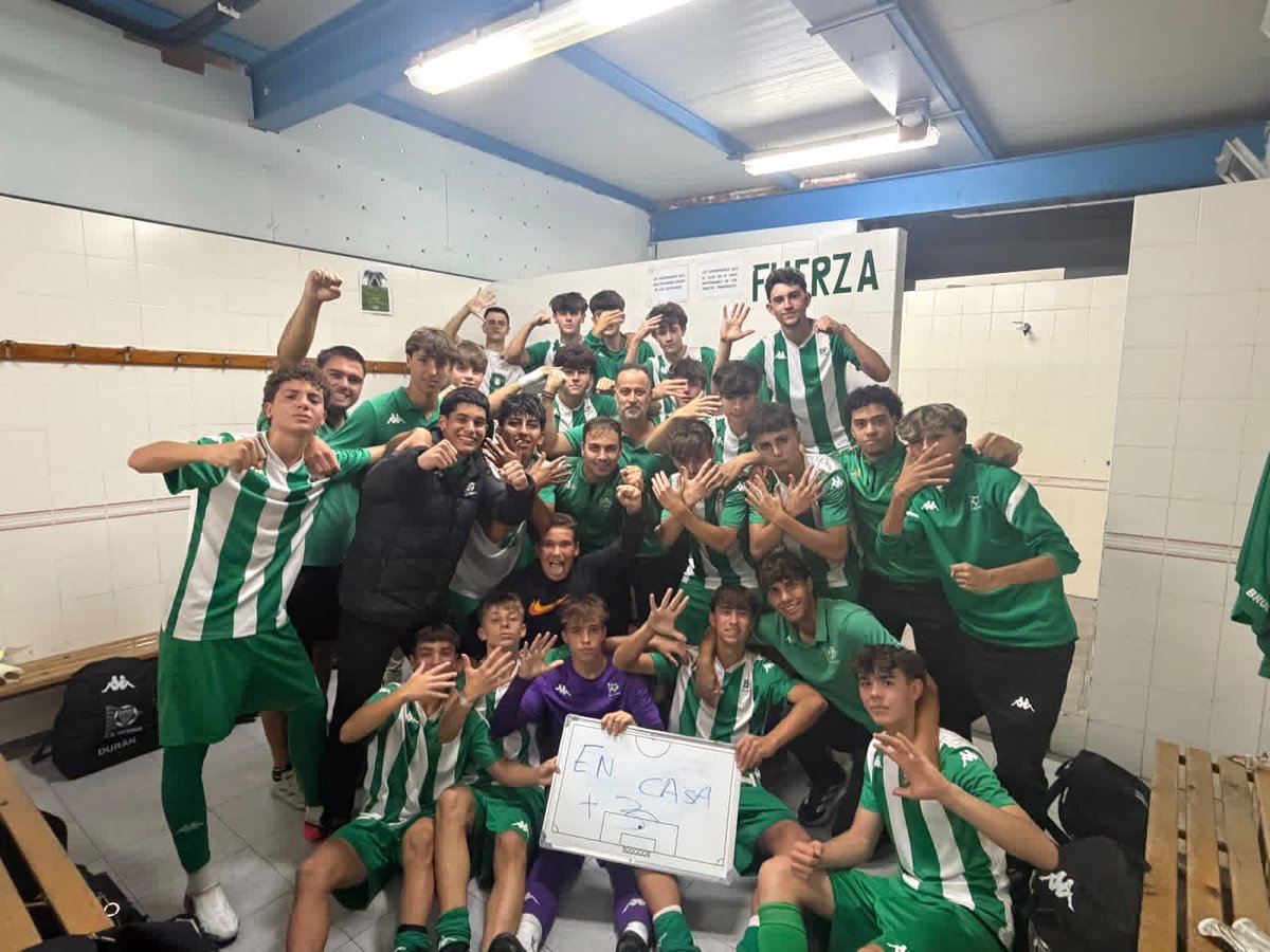 CDVictoriaCF's tweet photo. 🟢CADETE A

Gran victoria aplastante de nuestros chicos del cadete A por 5-0 al Burgos CF
Partido dominado de principio a fin, y que hace que el esfuerzo de sus frutos.
La semana que viene se enfrentarán a la Cultural Leonesa https://t.co/FXdZFZ5ECg