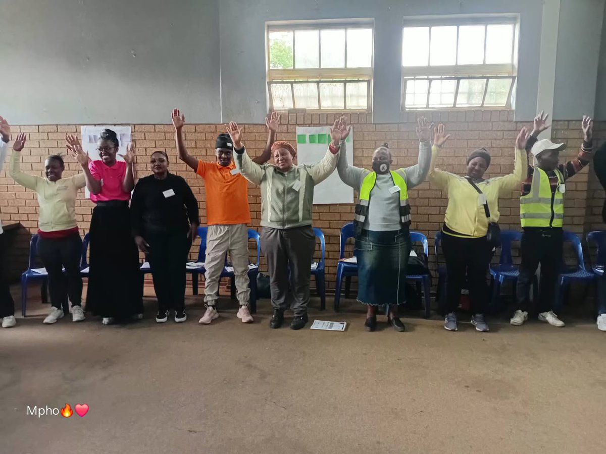 CSUnmuted's tweet photo. Today CSUCSA hosted the Reclaiming Democracy: Civic &amp; Voter Workshop in Sedibeng | 09:00 - 13:00.
50+ community members attended.

Thank you to everyone and our local partners who showed up.

#CSUCSA #Sedibeng #VoterEducation https://t.co/q4fA5J8YpQ