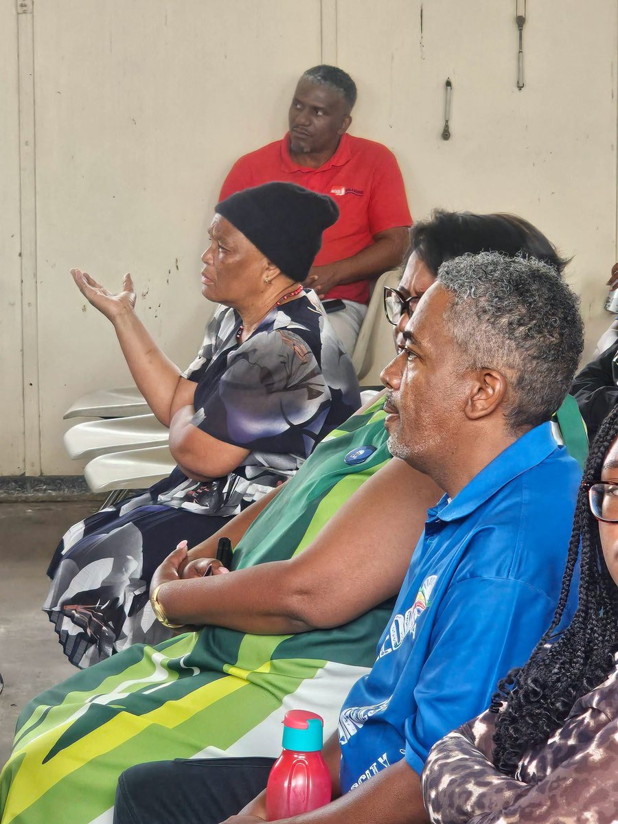 MoketeForLesedi's tweet photo. Jameson Park, we hear you! ๐
A productive engagement with residents as we listened to the issues that matter most to our community.
Itโs time for action. Itโs time for Lesedi.
#LetsGetLesediWorking #KeNakoYaLesedi #MoketeForLesedi https://t.co/D5PNdsLnYV