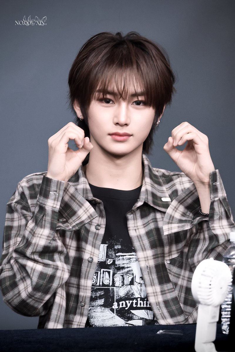1225_XIN_00's tweet photo. 261004

#안신 #anxin #알파드라이브원        
#周安信 #アンシン  #ZHOUANXIN #ALPHADRIVEONE #ALD1 https://t.co/u5hcTGnEIP