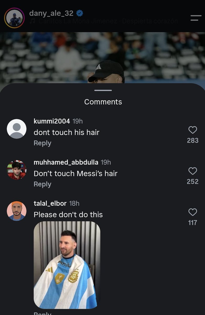 Bonmatimessi's tweet photo. they're beating his barber's ass on instagram 😭😭😭 https://t.co/APuq0BQjCd