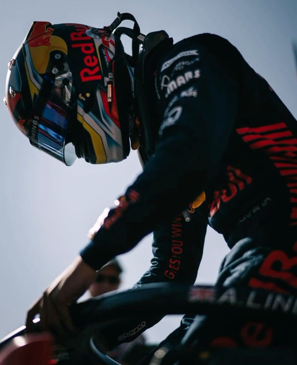 camarables's tweet photo. singapore 🇸🇬 raceweek moothunt!

•  he  |  🇵🇱 🇦🇺 | #f1twt #f2twt
•  al41 rc1 ih6 + eo31 mv3 
•  redbull &amp; vcarb rep
•  beginner digital artist

interract to be mutuals (like/comment) | reposts appreciated!! https://t.co/158PZsnnGy