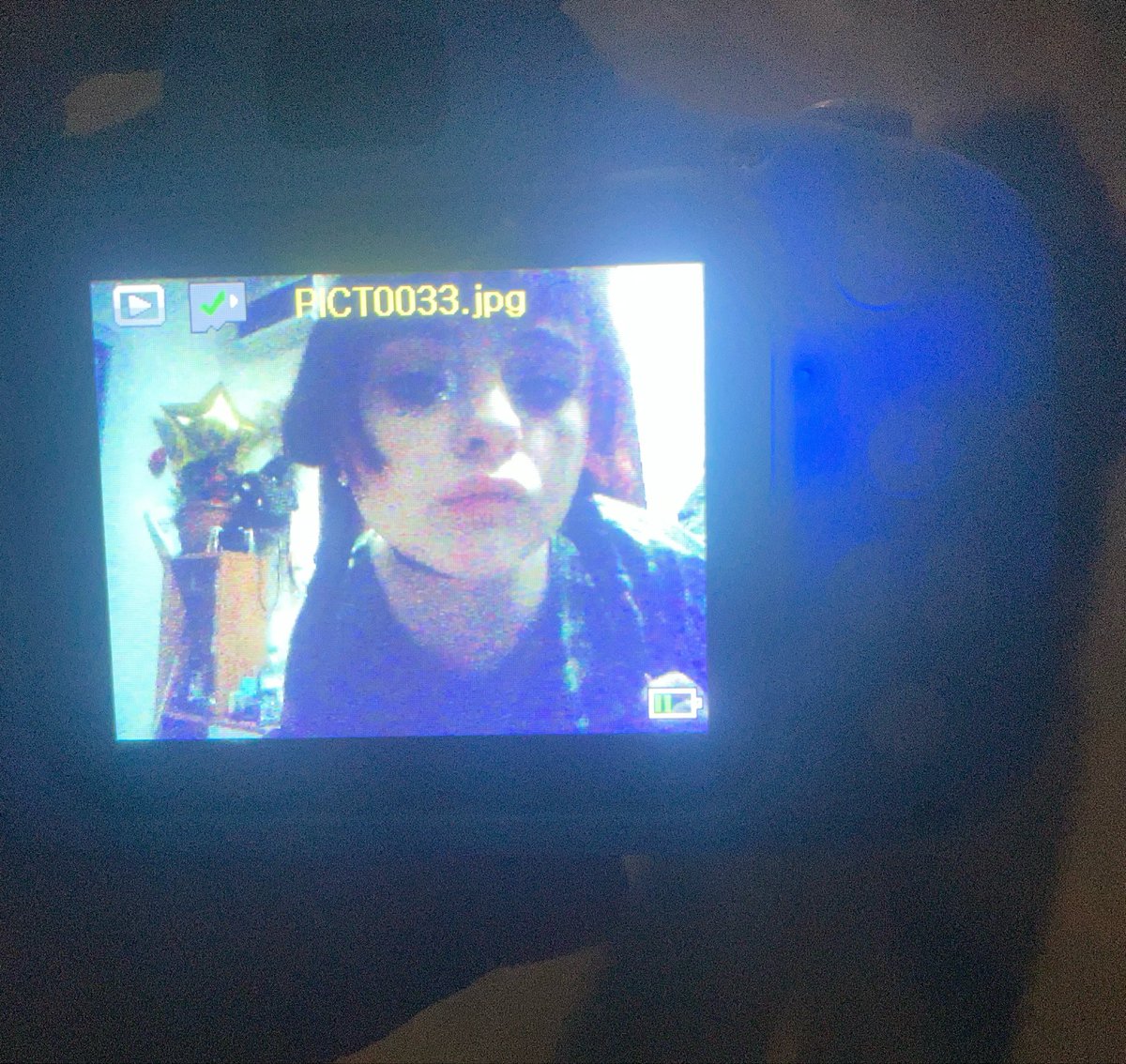 Raiskaix1984's tweet photo. Оч вайб уж с таких своих фоток https://t.co/xgUg111kni