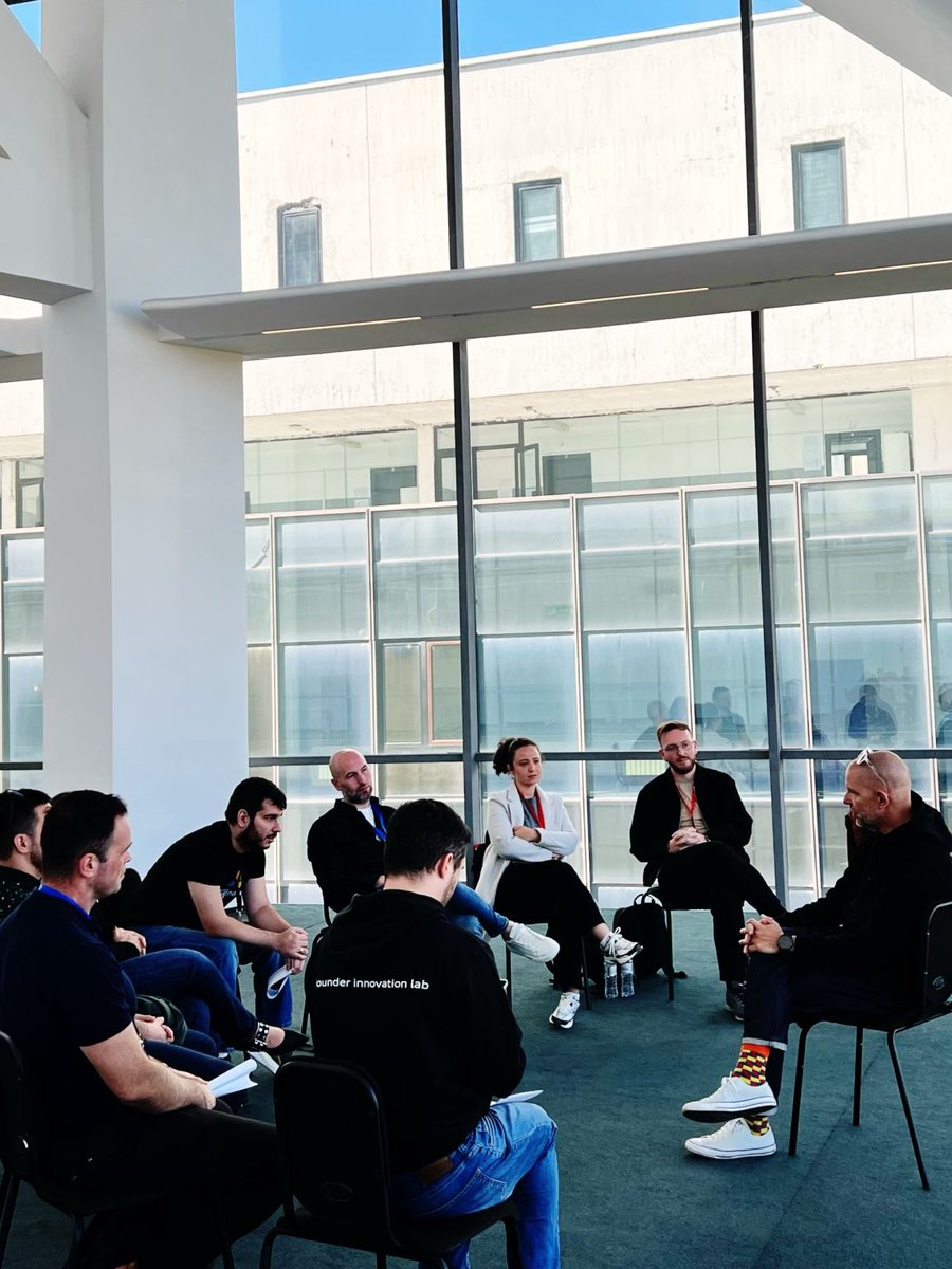 pixelsavvant's tweet photo. Paystorm at Dare2Scale with Endeavor.

A day focused on fundraising, partnerships and scaling Paystorm across CEE &amp; Europe.

Building payment operations that are less manual, more predictable and at scale.

Screaming at late payments works wonders. Just not on late payments. https://t.co/05CkwNV6Z6