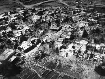 asyacina's tweet photo. 1948 Aşkabat depremi, 1948  5 Ekim'i 6 Ekim'e bağlayan gece saat 01.12'de gerçekleşen 7.3 büyüklüğünde, Türkmenistan tarihinin en büyük felaketidir.
Sovyet dönemindeki sansür nedeniyle tam rakamlar uzun süre gizlense de, tahminlere göre 10.000 ila 160.000 kişi hayatını kaybetti. https://t.co/oy1OTukjjs