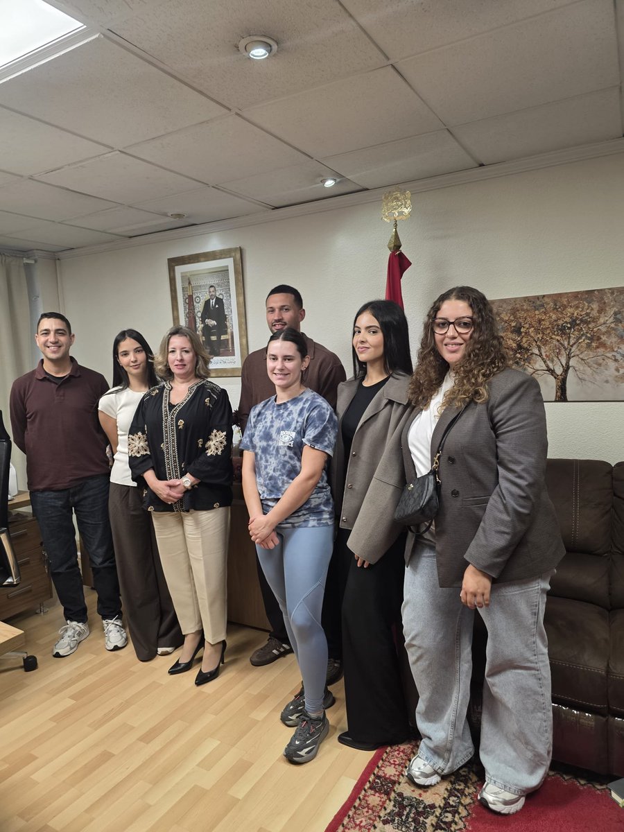 MaEnGirona's tweet photo. El objetivo de esta iniciativa es fomentar el diálogo intercultural, fortalecer lazos y promover un mayor conocimiento del rico patrimonio cultural y civilizacional del Reino entre los jóvenes de origen marroquí. https://t.co/eZ4HAsWEjq