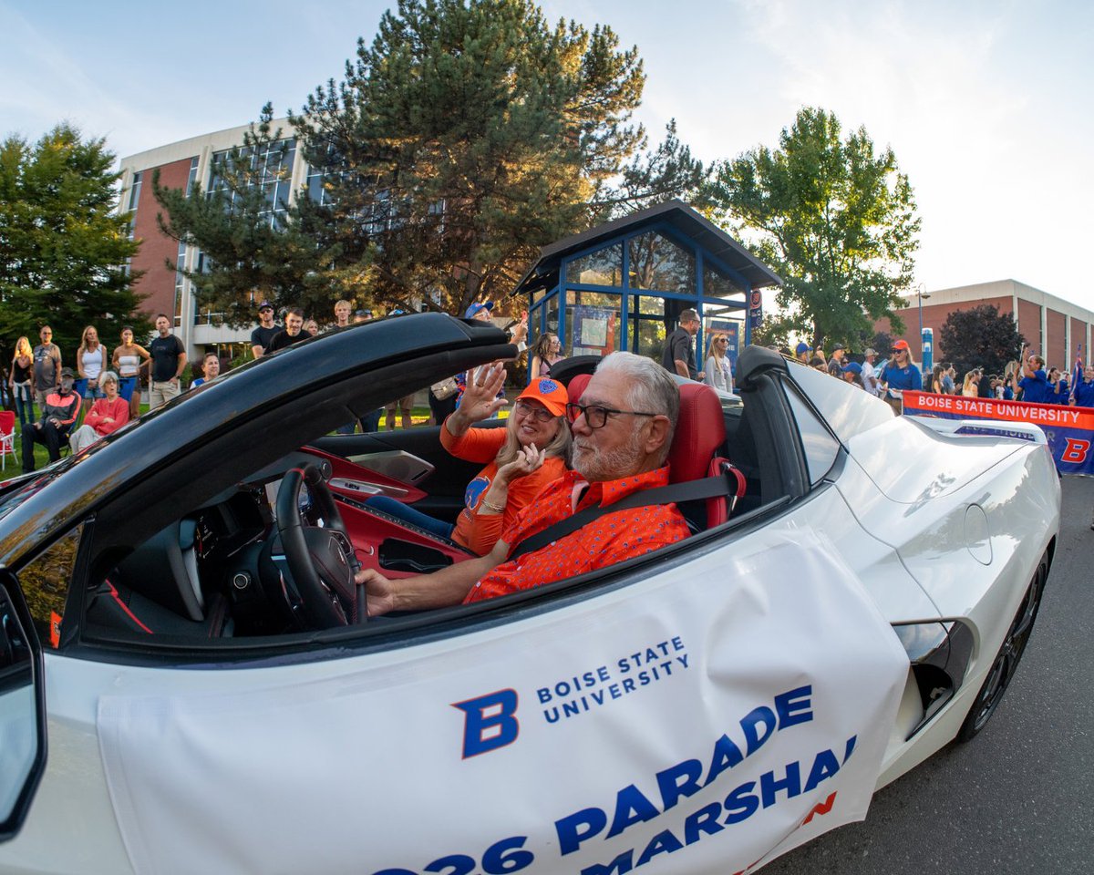 BoiseState's tweet photo. The Keith and Catherine Stein Blue Thunder Marching Band celebrated its 40th season, proudly recognizing Catherine Stein as Grand Marshal during the Homecoming parade.

Thank you, Catherine, for your many years of support.

#BoiseState #BroncosHome https://t.co/MZYsP7iAQx