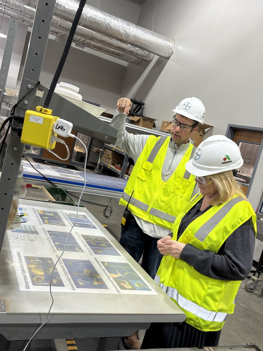 RepFischbach's tweet photo. It was a great morning in Redwood Falls touring the Bayer facility and sitting down with employees for a town hall. I always appreciate hearing directly from Minnesotans about their work, their communities, and the issues that matter most to them.

Thanks to the Bayer team for having me!