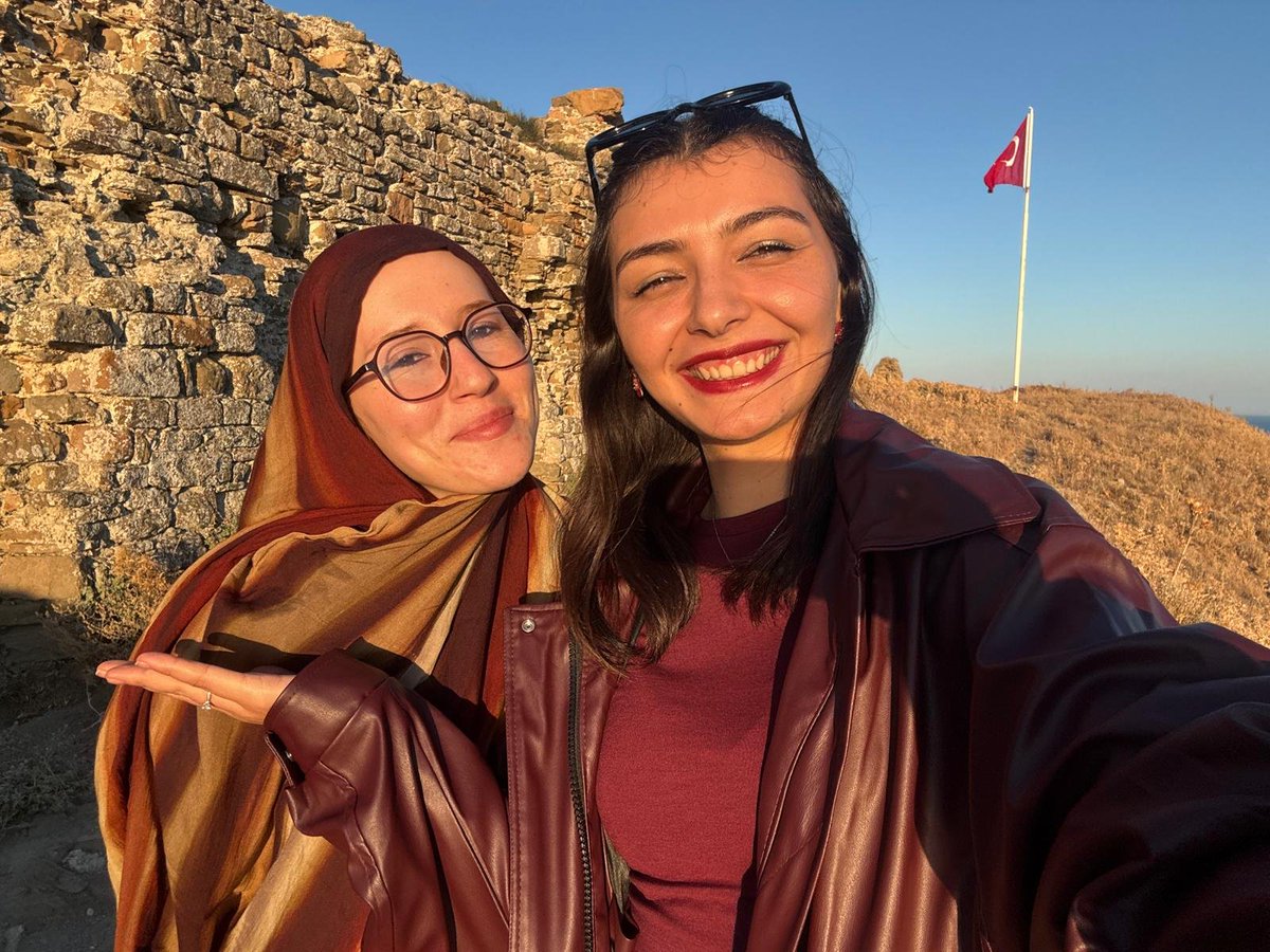 birbalkabagi's tweet photo. bacımla datesell🧿🙂‍↔️🙂‍↔️🧿🧿🧿 @doganaybani01 https://t.co/3aVnSnYrRt