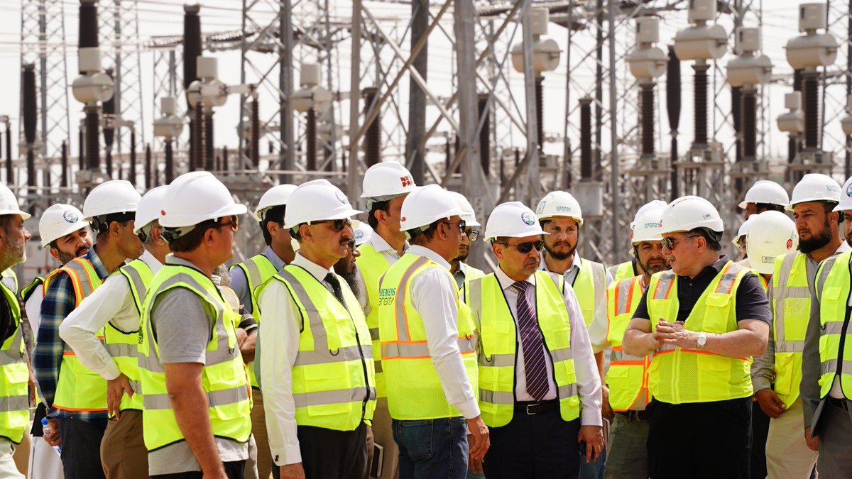 nationalgridpak's tweet photo. MD National Grid Pakistan Engr. Altaf Hussain Malik visited the 500/132 kV AIIC Grid Station, Faisalabad, and reviewed project progress, directing the contractor to expedite remaining works for early completion.

More details:
https://t.co/xavXd2RrNF

#NationalGridPakistan #AIIC https://t.co/cWETIORZ58