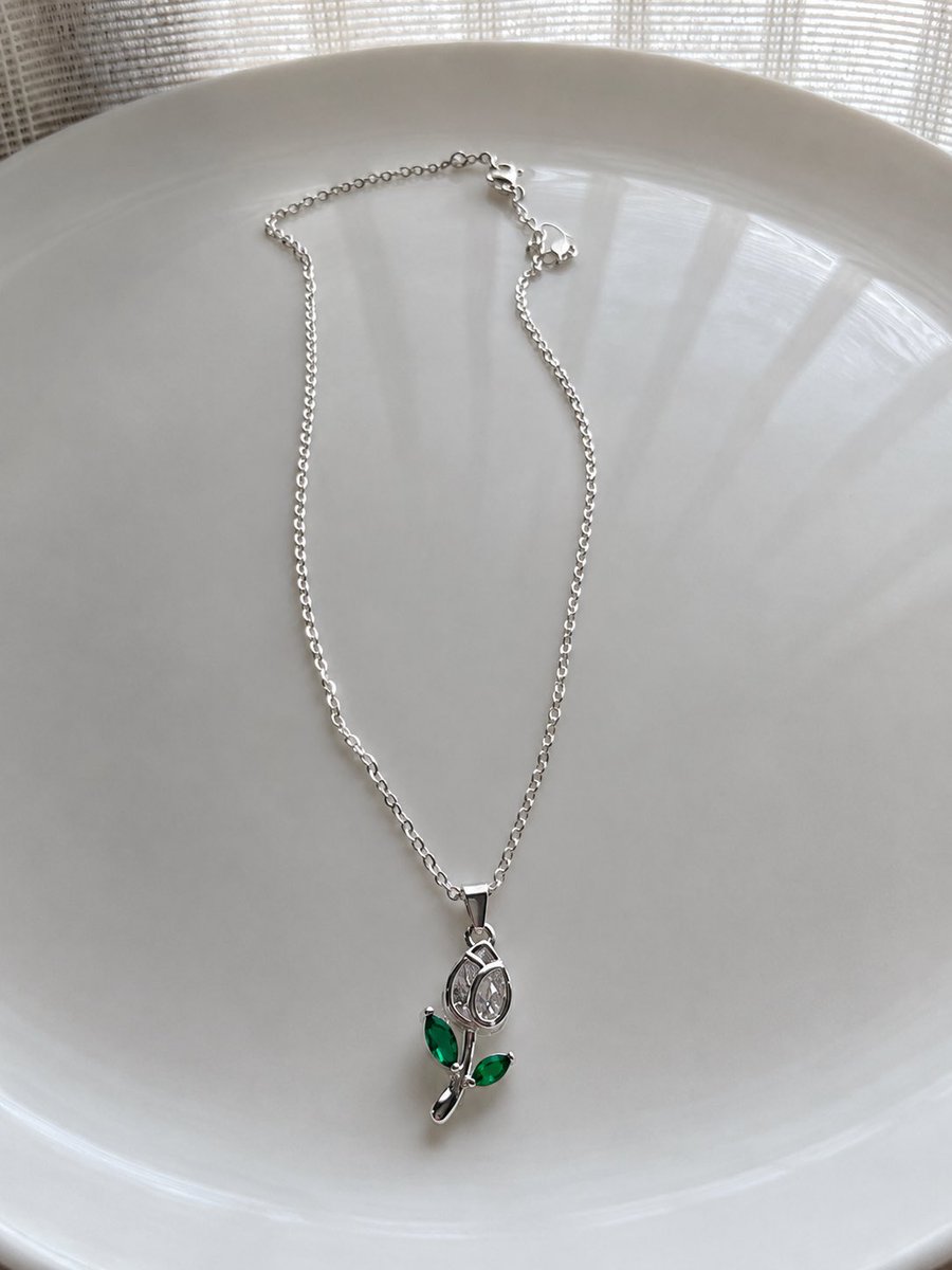 micapriori_'s tweet photo. Bueno, oficialmente necesito que conozcan mi cuenta de accesorios 😭🩷

Estoy subiendo un montón de modelos nuevos y son todos HERMOSOS.

Si quieren chusmear : https://t.co/6tQcymk5iZ ✨

Y si me ayudan compartiendo este tweet, se los agradezco muchísimo 🫶🏻 https://t.co/uTDRE1pFYr