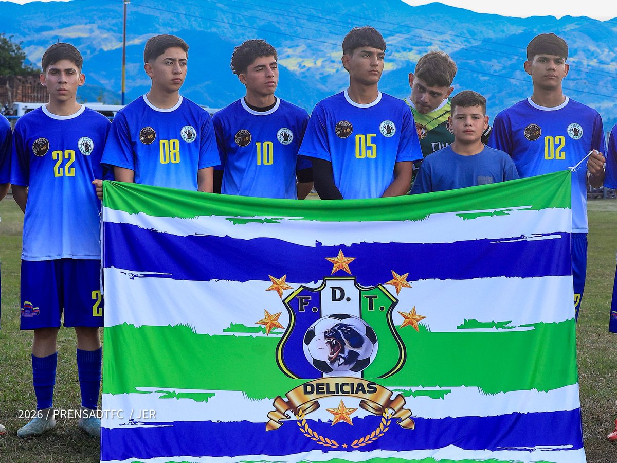 Cantera_DTFC's tweet photo. | #NidosAurinegros | 🫂 ¡GRACIAS, Delicias! 🫂

👏🏻 Este fin de semana concretamos el Nido Aurinegro número 1️⃣1️⃣ con con la escuela Fundación Deportiva Tamá, ubicada en el municipio Rafael Urdaneta 🤝

🦾 Continuamos la expansión por todo el territorio tachirense para captar los futuros talentos Aurinegros 👏🏻

#VamosTáchira 💛🖤