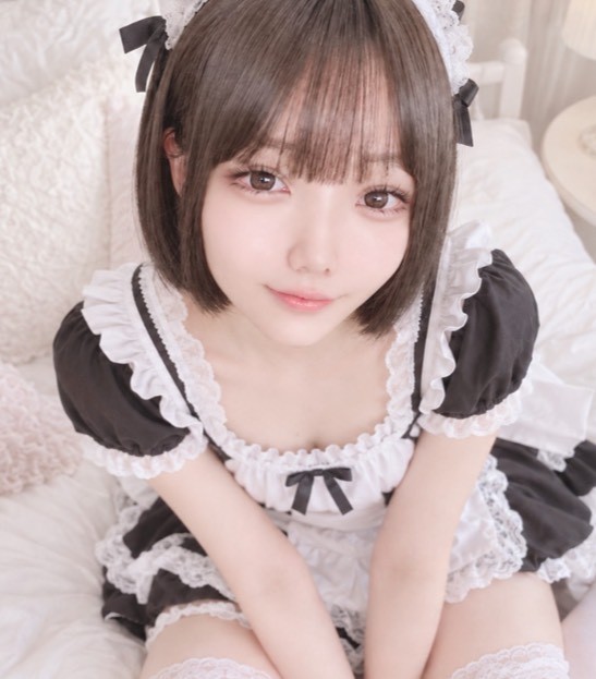 suuuu1111v's tweet photo. キミ専属メイドだよ♡ご主人様💕
#自撮り界隈 #自撮り女子 #メイド #裏垢女子 https://t.co/CeKJTDLWCq