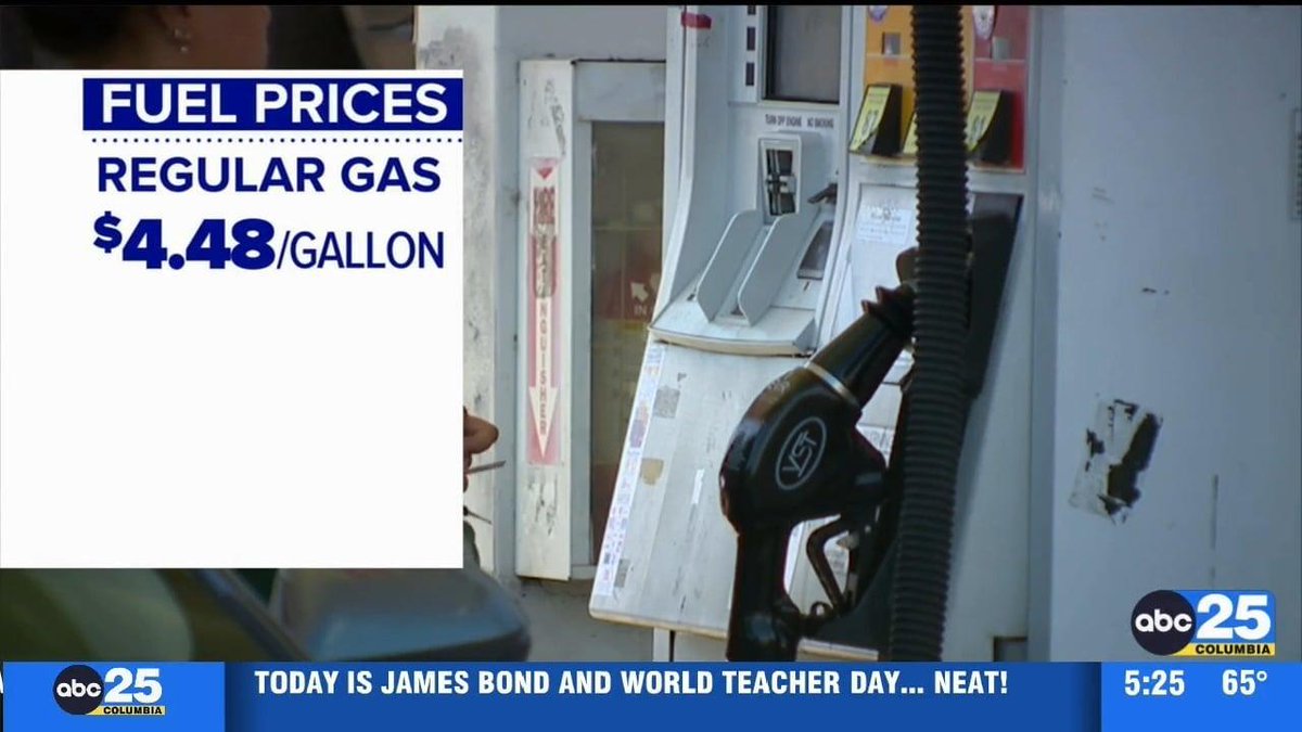 abc_columbia's tweet photo. Prices at the pump are down in SC. Crysty Vaughan has details on the Midlands average for regular gallon gas. https://t.co/xORhiDB8ON https://t.co/5CTDPaJ2Jh