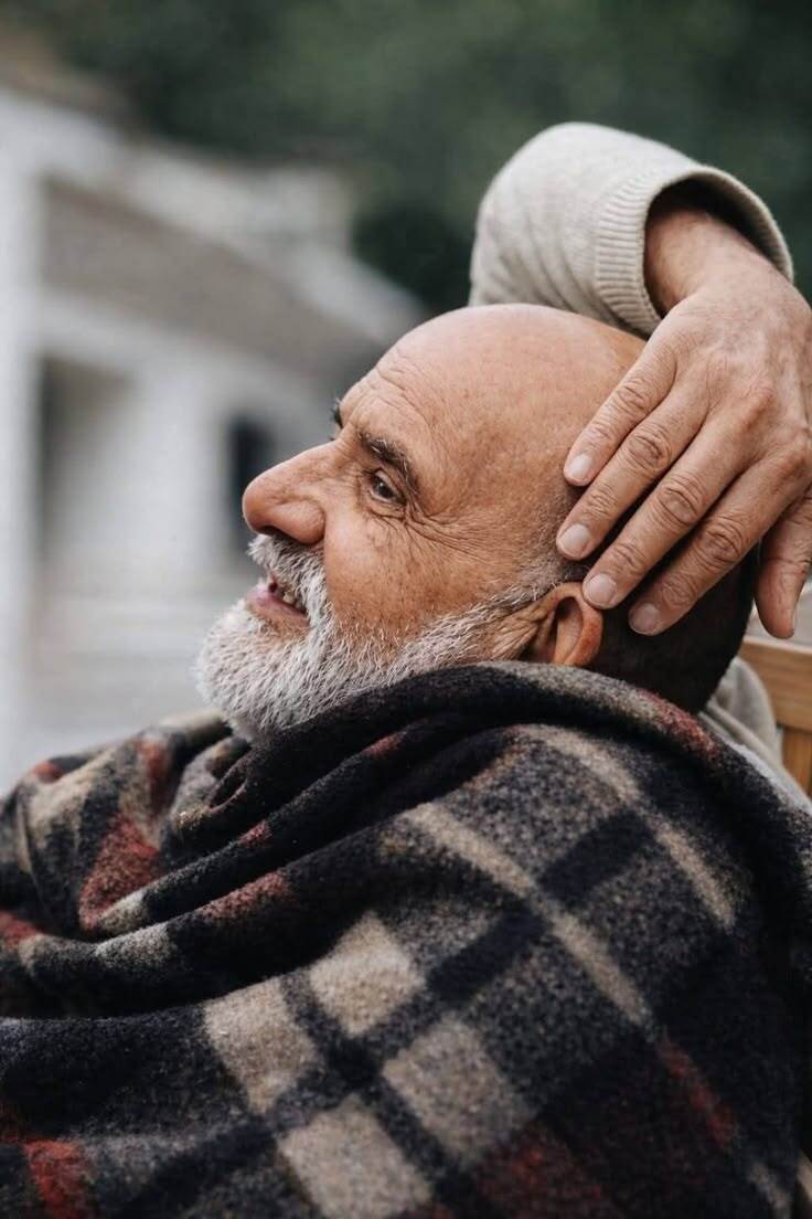vinlandwisdom's tweet photo. “If you do not make it empty, how will you fill it up again?”

~ Neem Karoli Baba https://t.co/Q0nvKNgnjO