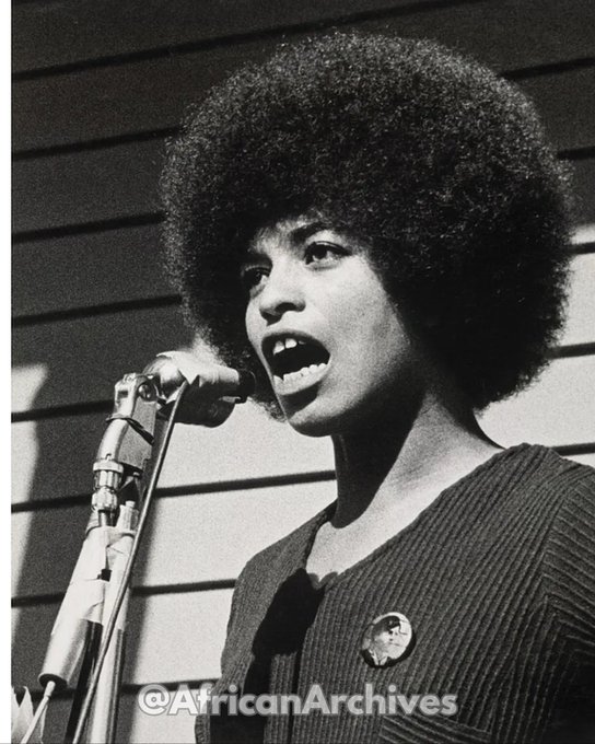 AfricanArchives's tweet photo. “I am no longer accepting the things I cannot change. I am changing the things I cannot accept.” 

—Angela Davis https://t.co/hzqemTeYVa