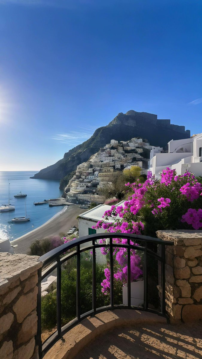 viewsoff's tweet photo. Amalfi Coast, Italy 🇮🇹 https://t.co/wXGyHFxhqc