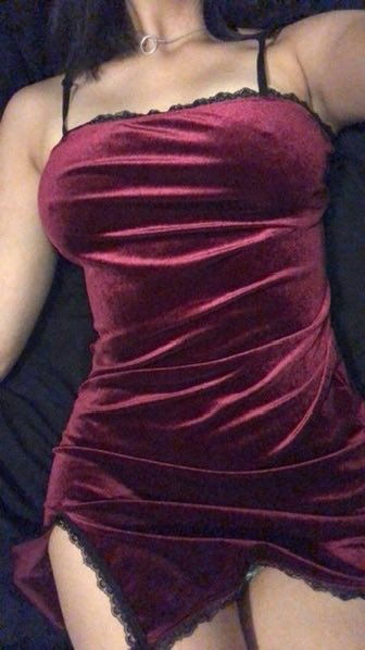 APORTESTLA_XXX's tweet photo. Hoy tendré una date romántica con mi novio, llevaré este vestido para cenar, después de eso iremos al motel. La fantasía de mi novio es ver como alguien más me coje con el vestido puesto, algún candidato de CDMX? Pueden comentar aquí sus propuestas o escribirnos dm, yo respondo https://t.co/qNnEdiLk09