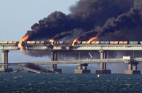 DietHeartNews's tweet photo. Ukraine's Foreign Minister Andrii Sybiha: "Russia has struck two bridges in Kyiv six times. The world cannot just stand by and wait.”
And the NY Times reported: "Russia's attack on the South Bridge in Kiev happened as a metro train was crossing over it. No one was injured..."

"Interesting, isn't it, that the most celebrated image of #Ukraine’s 'success' against Russia's Kerch Bridge - was the one showing a civilian train on fire, which was destroyed during the attack."
@simpatico771

Unfortunately for Ukraine, as Zelensky makes threats and sows terror on Russian civilians, so shall Ukrainians reap double the BLOWBACK…