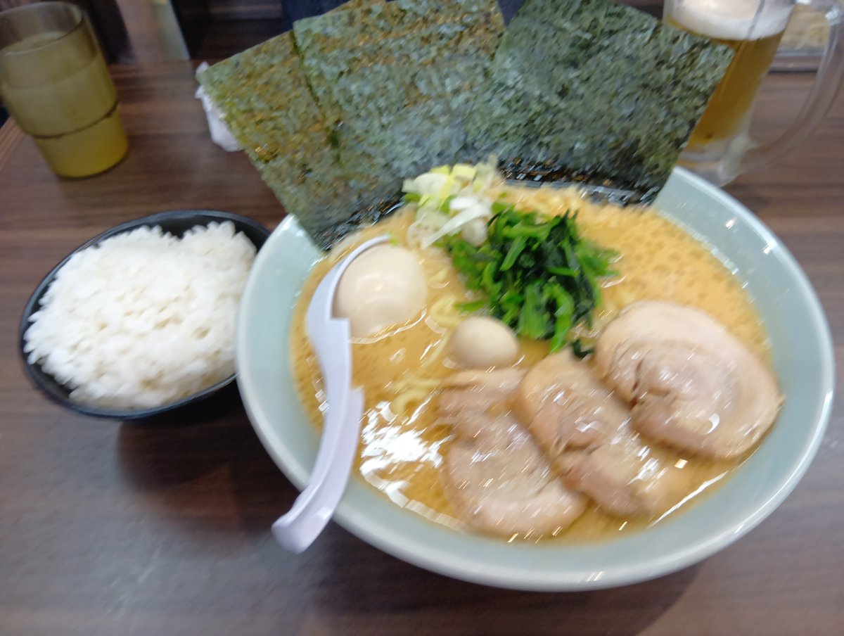 zuma0627's tweet photo. 10月5日(月）夜勤前ジョグ。
ランチ魂心家で捲りあげて栄養補給！
#味噌 
#魂心家 
#ドッコイ生きてる https://t.co/bq8nymO9F6