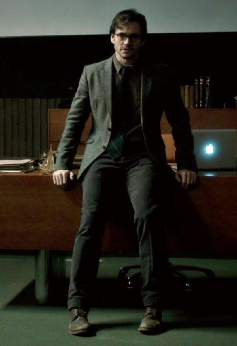 gayosterone's tweet photo. he needs to get thigh fucked so badly https://t.co/p8BYAzYqpM