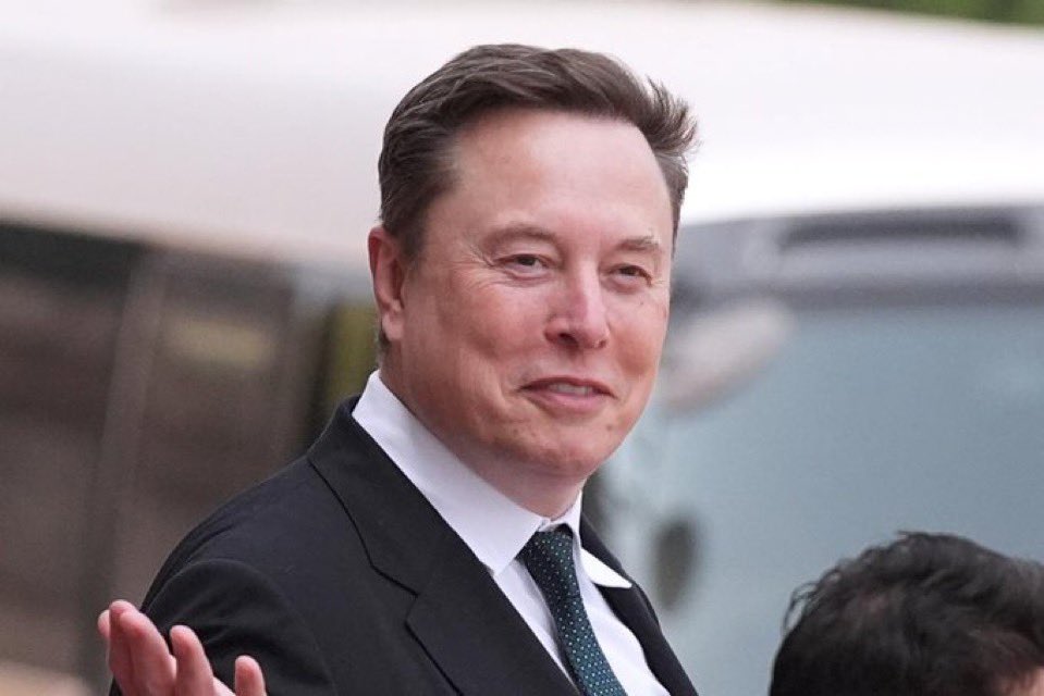 instablog9ja's tweet photo. Elon Musk Reclaims Trillionaire Status as SpaceX Stock Soars https://t.co/ySprYeDz28