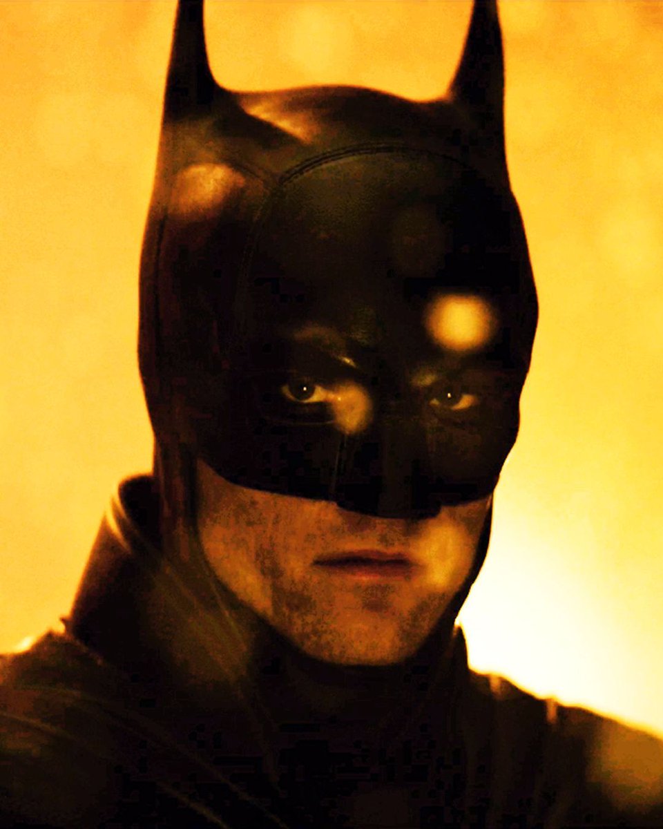 DCU_Direct's tweet photo. BREAKING: 'THE BATMAN: PART II has temporarily paused production due to Matt Reeves stepping away for personal reasons.

(via @DEADLINE) https://t.co/OJP1Cuouoe