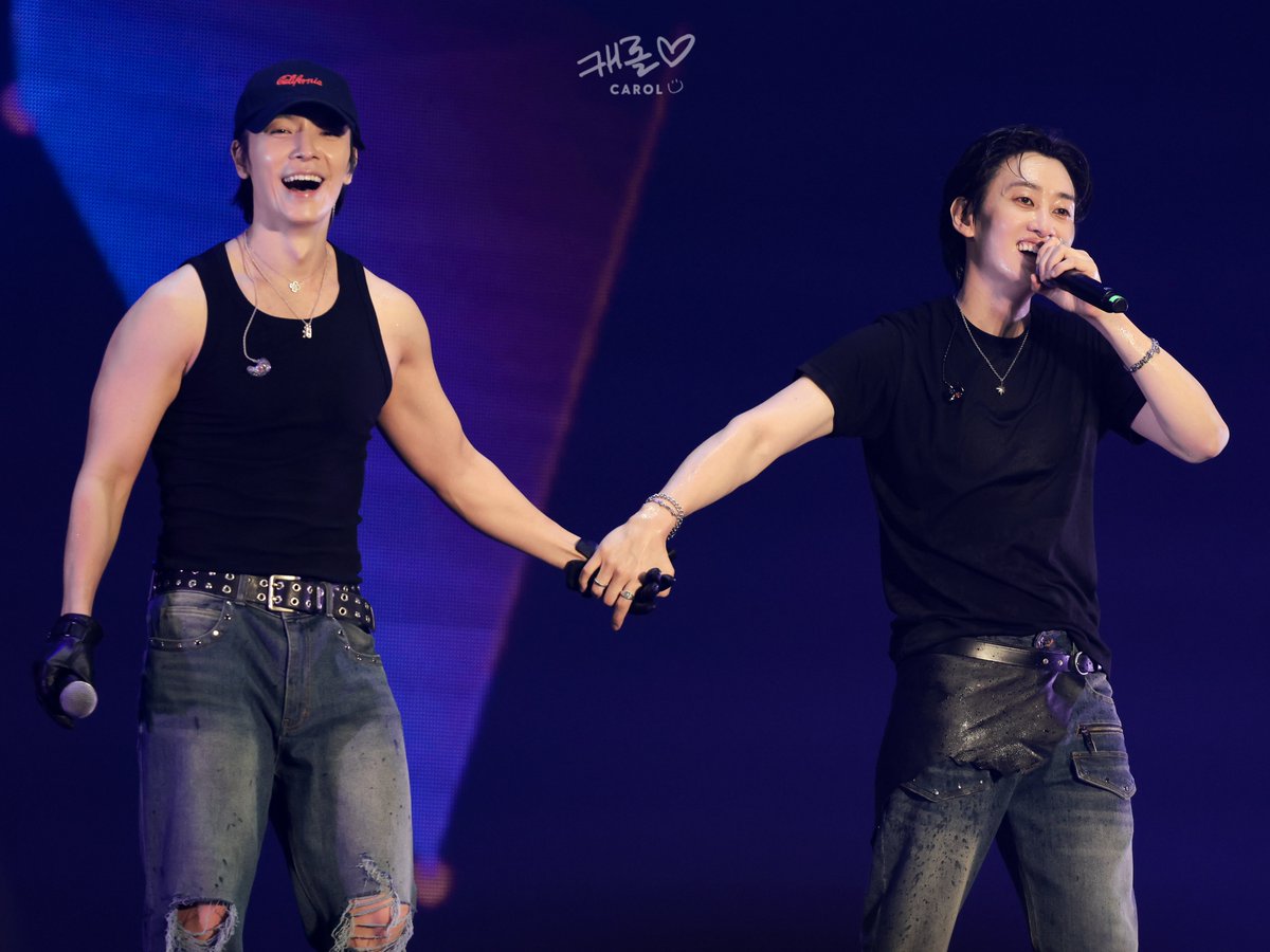 carolkeiii's tweet photo. KPOP PRIME
2026.10.04

#은혁 #EUNHYUK
#동해 #DONGHAE
#SuperJuniorDnE https://t.co/pwUWXzs4R2