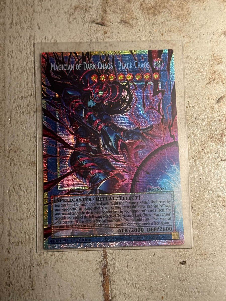 Mohaa_679's tweet photo. Magician of Dark Chaos - Black Chaos 🖤🔮

#YuGiOh #YuGiOhMasterDuel https://t.co/AmxodfXs7z