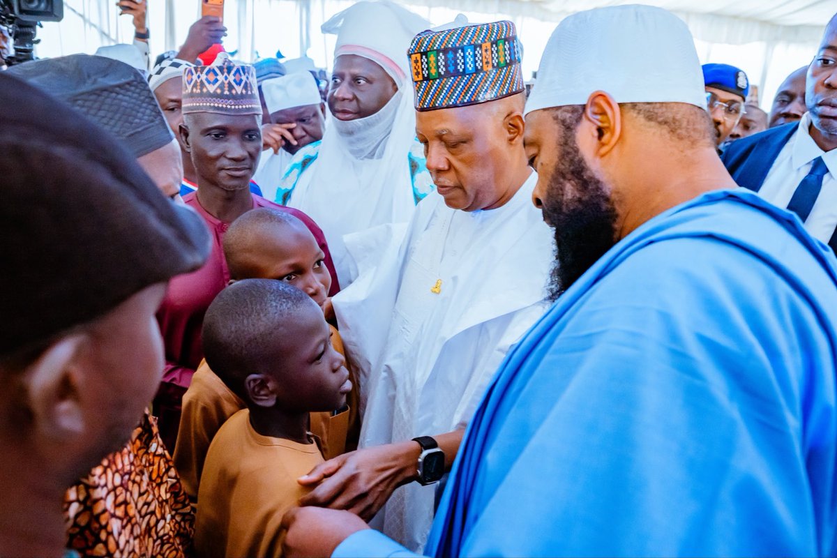 officialSKSM's tweet photo. The Vice President, Senator @KashimSM, has assured families of the 37 suspected miners who died in the custody of the Nigeria Security and Civil Defence Corps (@official_NSCDC) in Niger State that the Federal Government will get to the root of the tragedy and ensure that anyone found culpable is held accountable.

The 37 persons died on September 17 after being detained by the NSCDC on suspicion of illegal mining, with the cause of their deaths yet to be established.

Senator @KashimSM gave the assurance on Monday during a condolence visit to Minna, the Niger State capital, where he conveyed the sympathies of President @officialABAT to Governor @HonBago, the bereaved families, and the people of the state.

The Vice President, who announced the Federal Government’s donation of ₦250 million to families of the deceased, recalled that President @officialABAT had directed a comprehensive investigation into the incident, noting that the government had constituted a 10-member independent investigative committee and suspended officers connected with the incident pending the outcome of the probe.

Describing the incident as a stain on the nation’s conscience, VP @KashimSM said the responsibility of the government to protect the life and dignity of every Nigerian does not cease when a citizen is taken into custody.