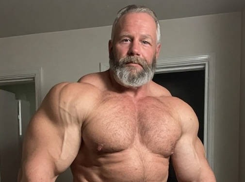 HimFlexer's tweet photo. Meet Richie.

click link for vid
https://t.co/LG3cGLszWg

Patreon: https://t.co/uy8GgbqYo6

#Muscle #Pecs #BigGuys https://t.co/NcIQ9oqpr5