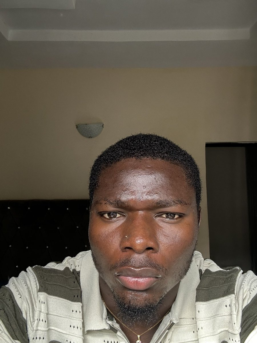 idavewayne's tweet photo. E con be like say my past bright pass my future. 🤦‍♂️

Before                              After https://t.co/nUJ0sjIg1m