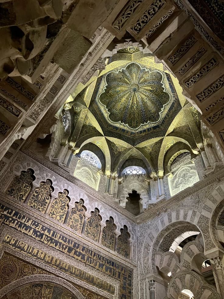 ayaserenat's tweet photo. Sanat en çok da İslam içindir
https://t.co/mCJzrJe8QC
