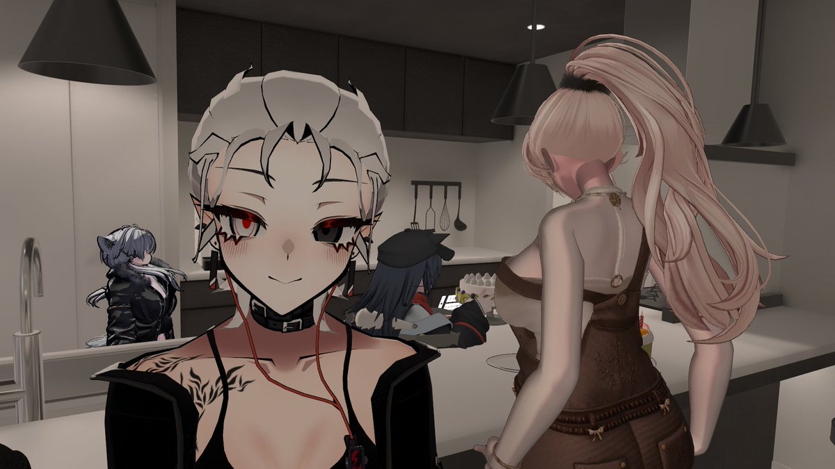 ykvrchat's tweet photo. 今日はフレンドとケーキ作ったり明けノBARにお邪魔しました～✨
また行きます！ https://t.co/dy3vZbBGKI