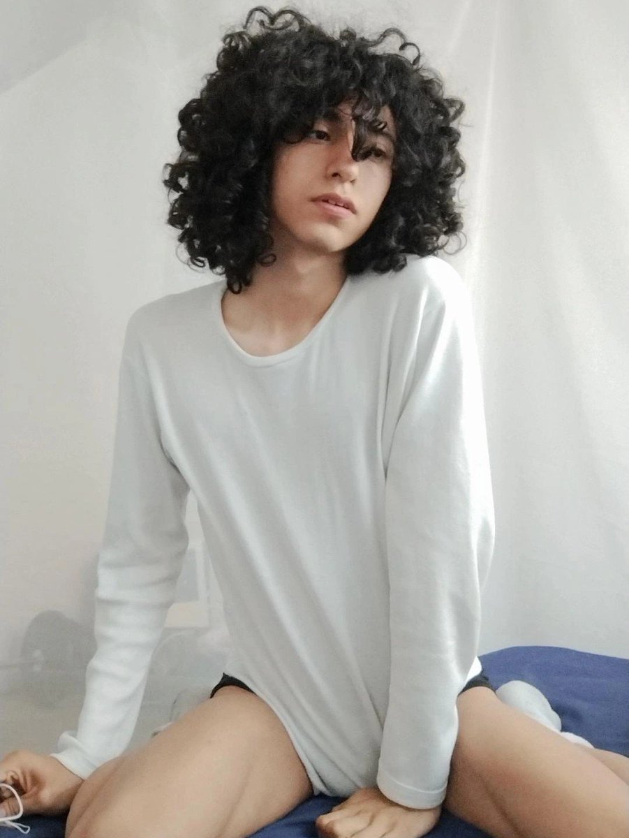 mxm06_'s tweet photo. Revista BEGGINERBOY Pt. 1
#twink #chudai @TwinksEdoMex https://t.co/MHkgFCjO03