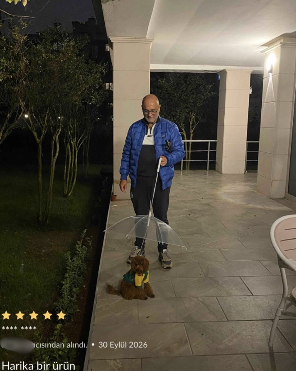 etginlik's tweet photo. 1400 TL'ye satılan kedi ve köpek şemsiyesi: https://t.co/WqkBPygFaV