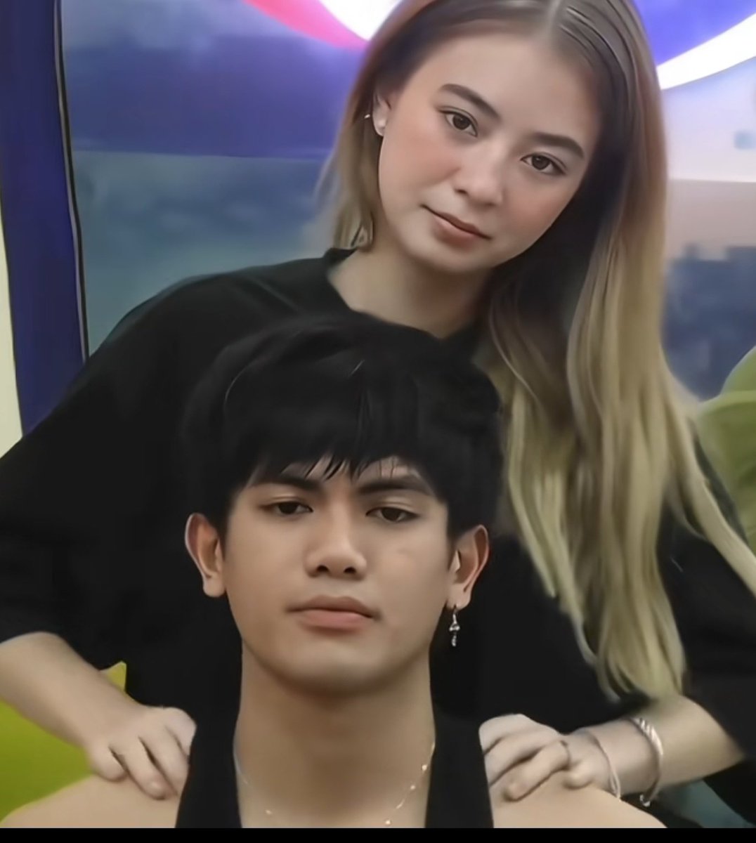 Jarfyangiiii's tweet photo. we love the both of you 

JARREN TURNS 20 HAPPY JF DAY https://t.co/yKoOUlXR4t