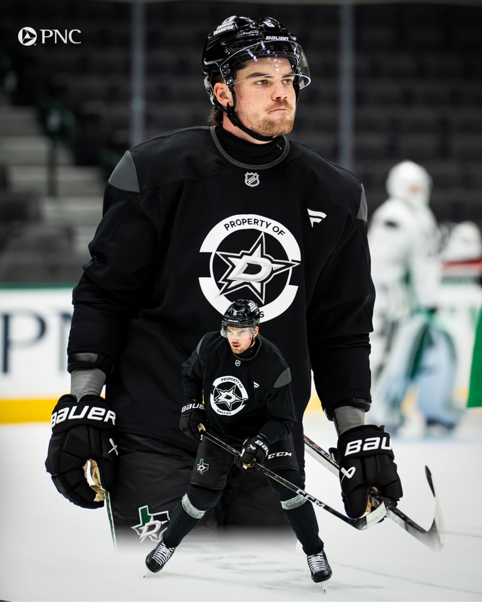 DallasStars's tweet photo. Seein' double https://t.co/zC2rZYMAxL